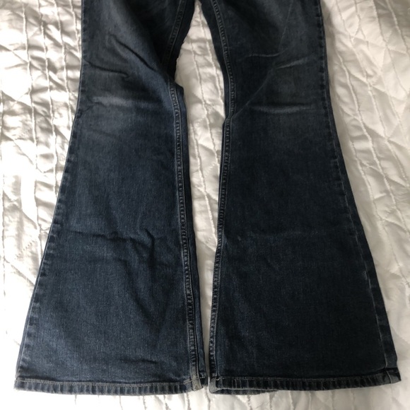 Express Precision Fit Celine Jeans - Picture 4 of 11